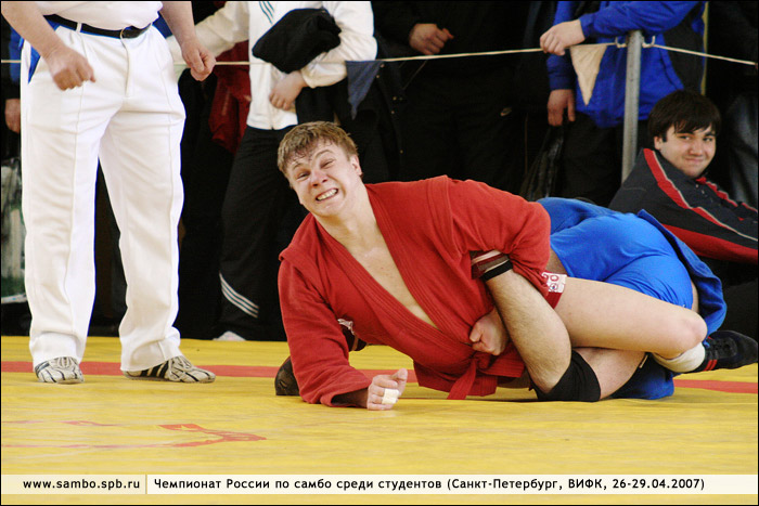 САМБО, фото: www.sambo.spb.ru. Чемпионат России по самбо среди студентов (мужчины, женщины). Санкт-Петербург, ВИФК, 26-29 апреля 2007 года.