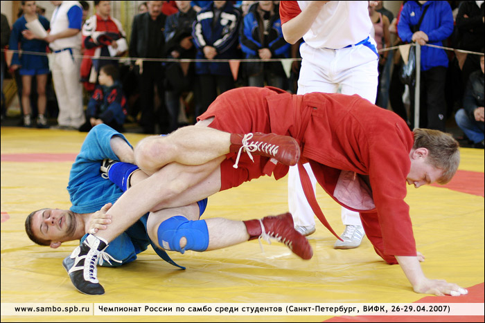 САМБО, фото: www.sambo.spb.ru. Чемпионат России по самбо среди студентов (мужчины, женщины). Санкт-Петербург, ВИФК, 26-29 апреля 2007 года.