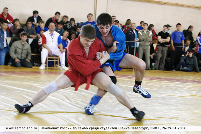 САМБО, фото: www.sambo.spb.ru. Чемпионат России по самбо среди студентов (мужчины, женщины). Санкт-Петербург, ВИФК, 26-29 апреля 2007 года.