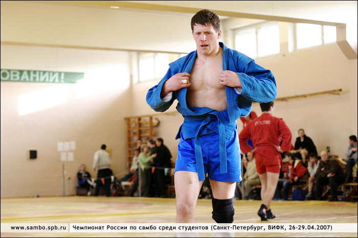 САМБО, фото: www.sambo.spb.ru. Чемпионат России по самбо среди студентов (мужчины, женщины). Санкт-Петербург, ВИФК, 26-29 апреля 2007 года.