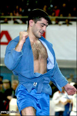 Руслан Кишмахов, чемпион мира по самбо в вк до57 кг (Астана, 11-14.11.2005)